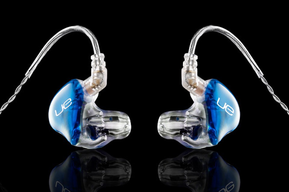 Ultimate Ears UE 11 Pro In Ear Monitors Review!