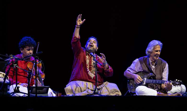 Shakti in action: Ganesh Rajagopalan, Shankar Mahadevan and John McLaughlin - Photos by Tatiana Gorilovsky