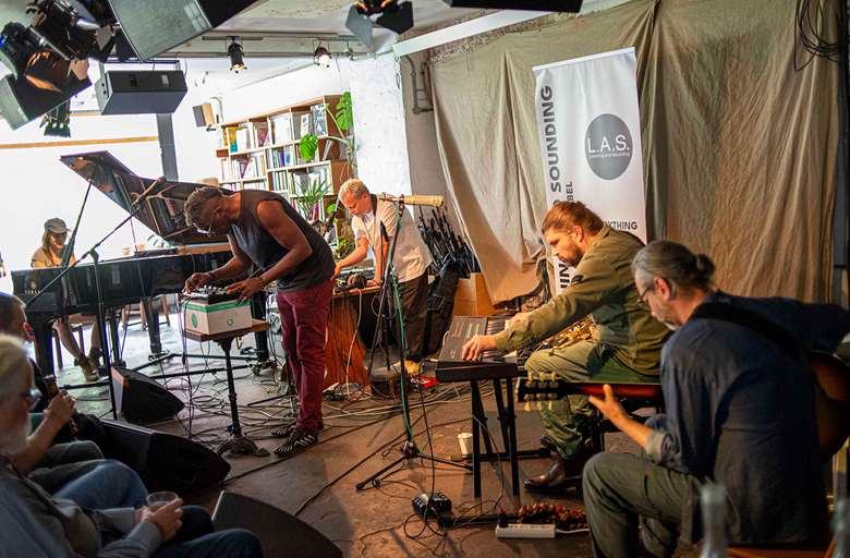 Listening And Sounding collective at Cafe OTO - Photos by Dawid Laskowski