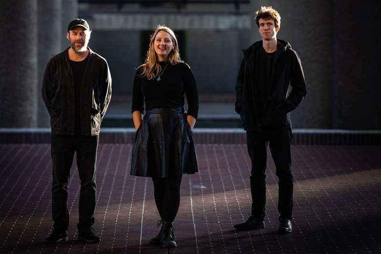 Fred Thomas, Alice Zawadzki  and Misha Mullov-Abbado (photo: Monika S. Jakubowska)