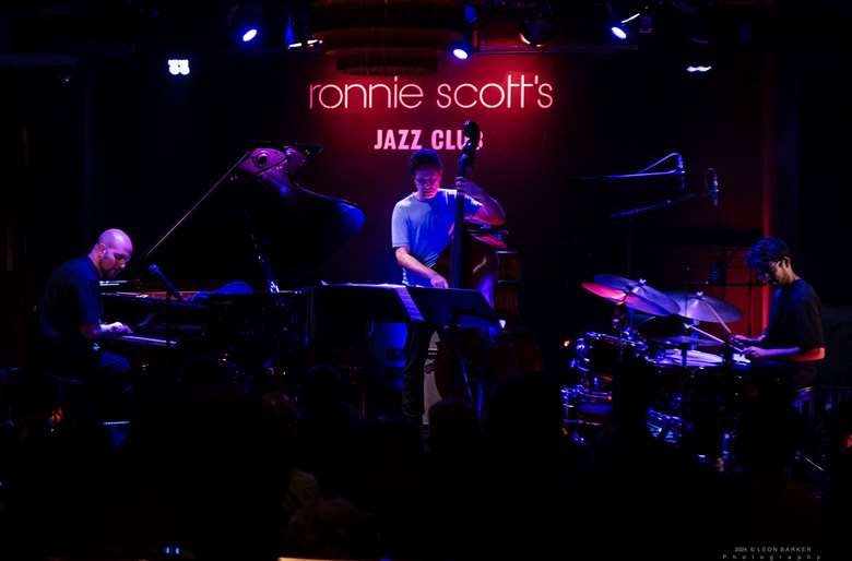 Shai Maestro Trio at Ronnie's - Photo by Leon Barker 