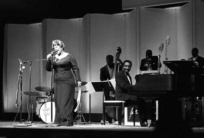 Ella & Band in 1966 ©Tom Copi, San Francisco